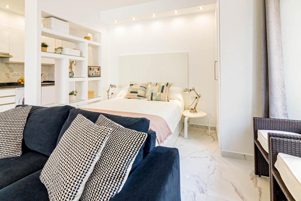 Arriola Apartamento Con Terraza Freshapartments Málaga Exterior foto